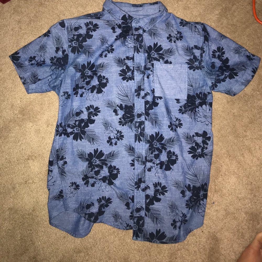 PacSun Hawaiian shirt